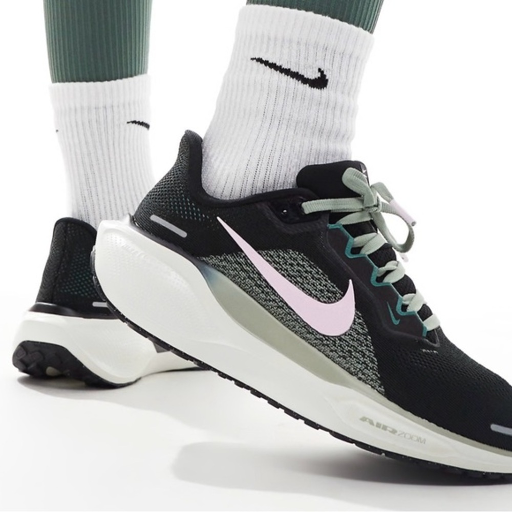 Nike Air Zoom Pegasus 42 Women's Black/light pink running shoes size 9